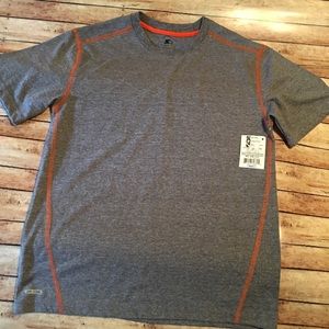 Brand new! Starter Boys XXL 18 Athletic Top